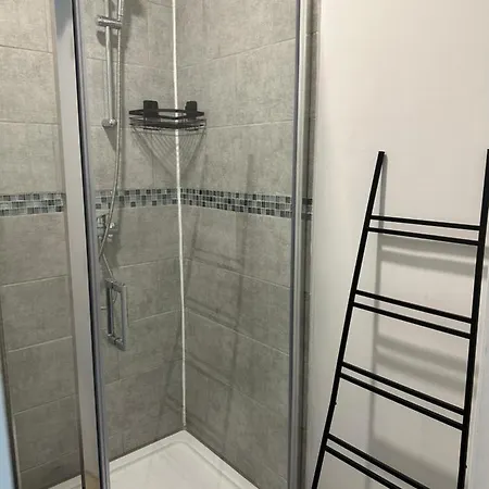 Nouveau Studio Dans Le Centre De *